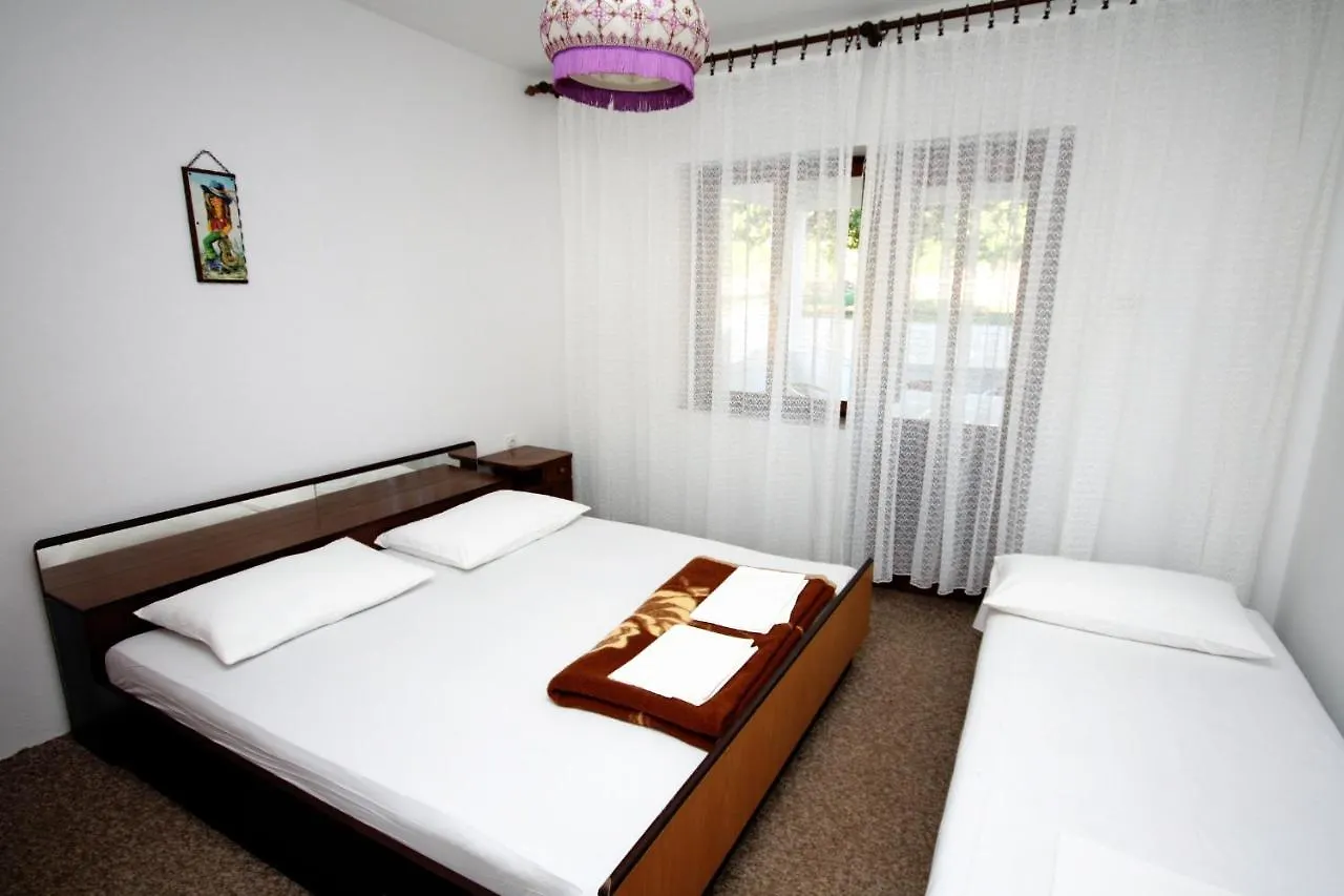 Apartments By The Sea Kampor, Rab - 5051